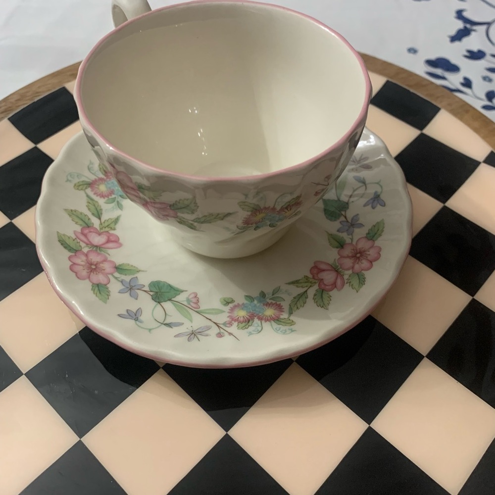 Myott Meakin "Spring Fields" saucer or small plate, designed by Jenny Rhodes